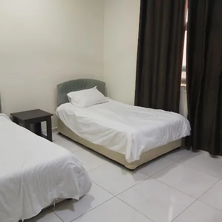 زهره الوادي للشقق المفروشة عائلات فقط Salalah Exterior photo